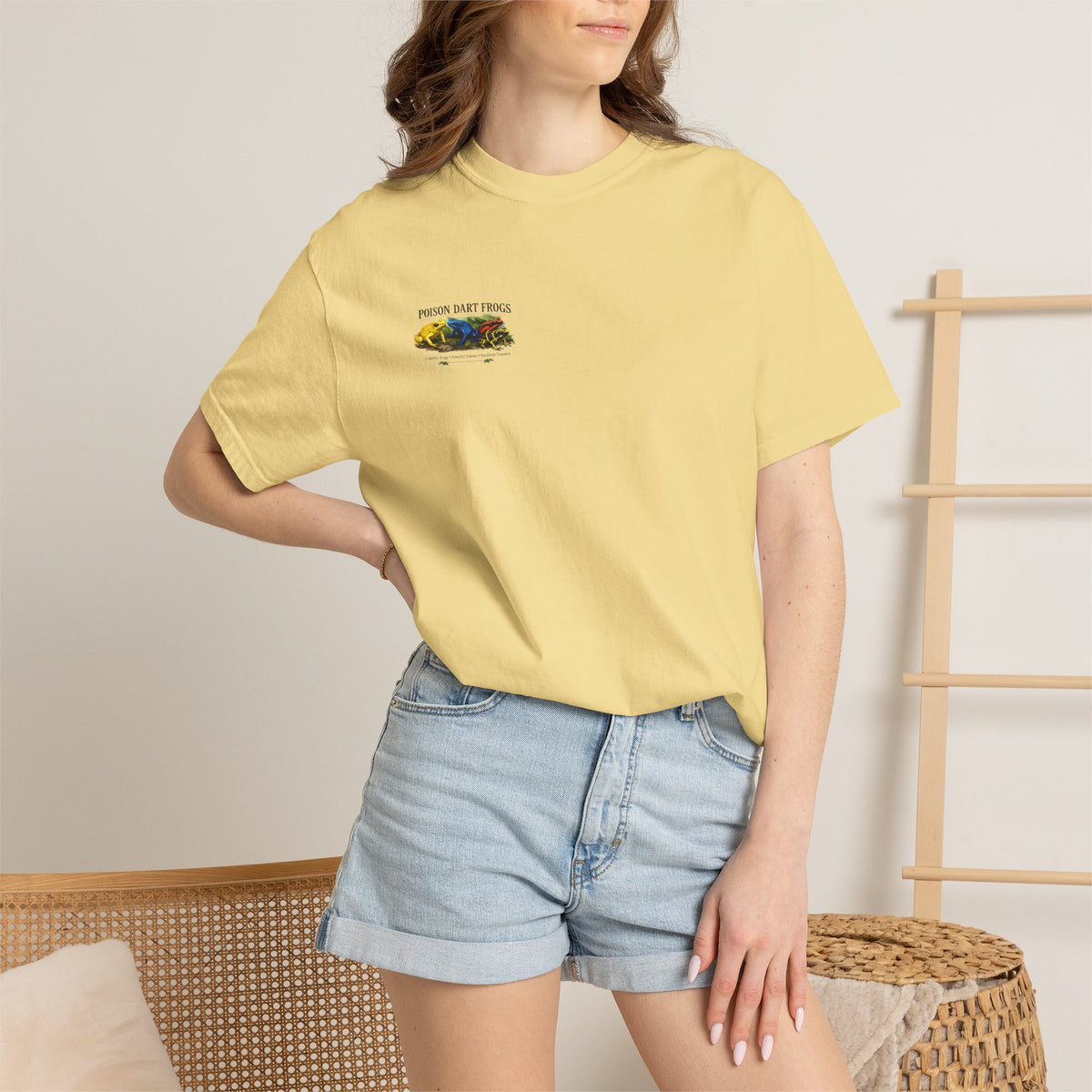 Poison Dart Frogs T-shirt | Colorful Frog Illustration, Amphibian Species Chart
